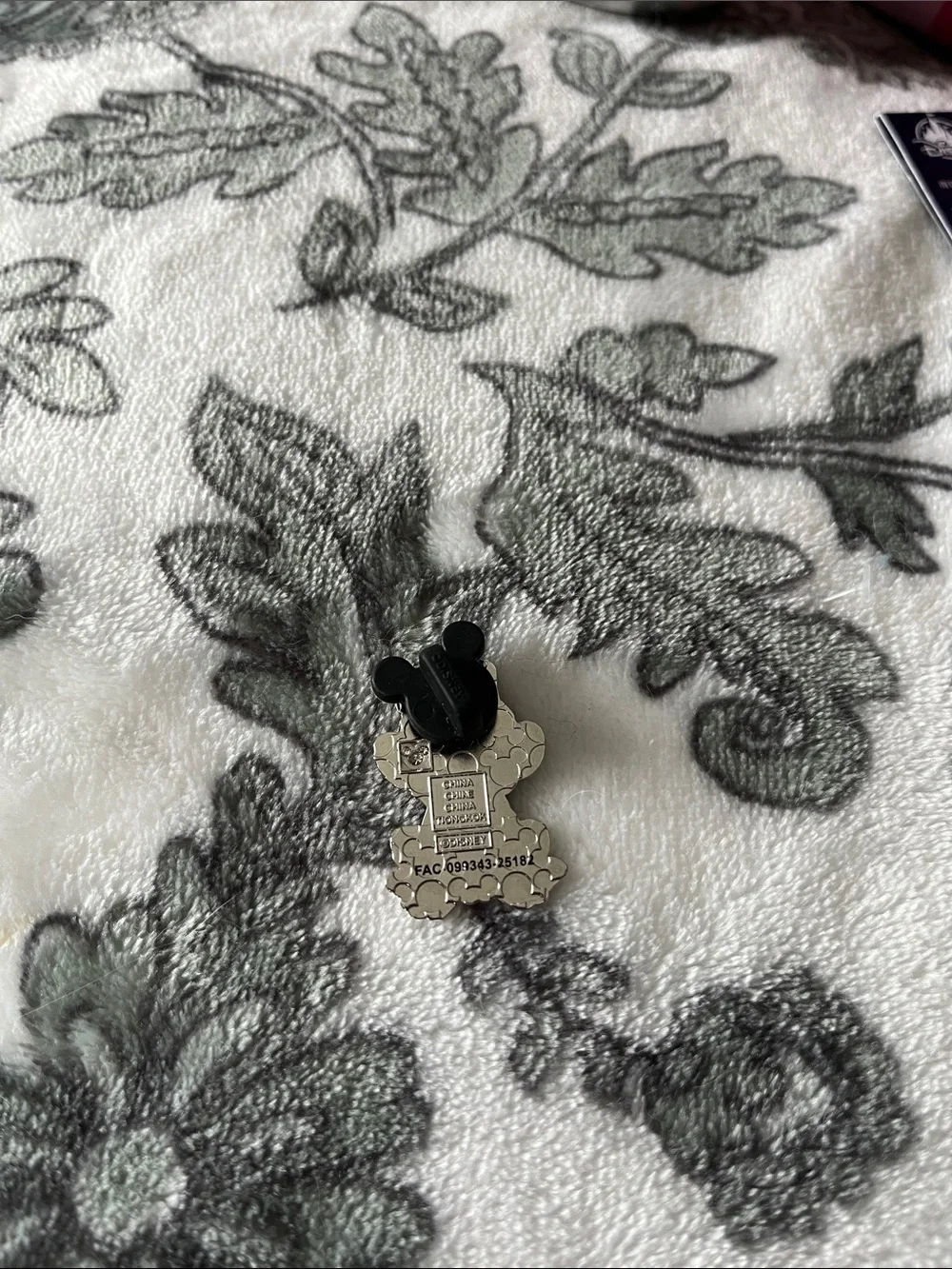 Adorable Abu Genuine Disney Pin